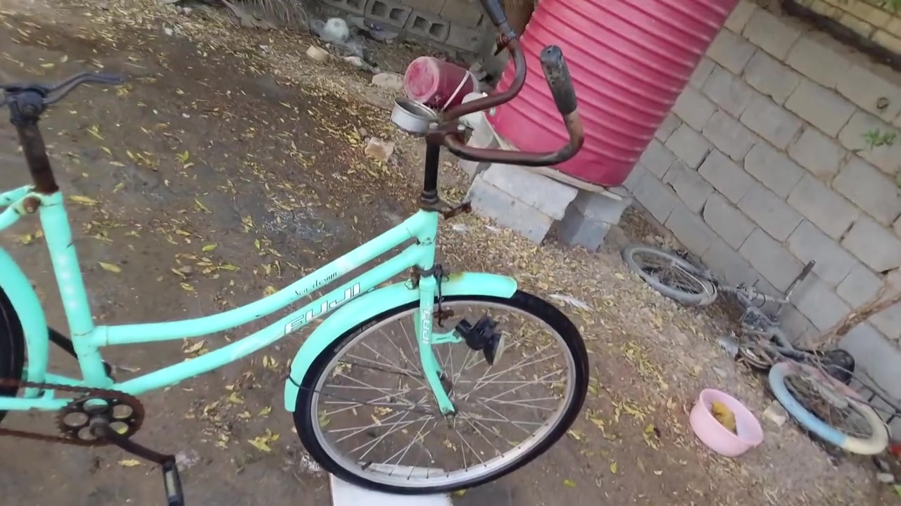 بايسكل للبيع مكان كربلاء حي العباس شارع السيده نرجس ***********هاذه الرقم بي واتساب
