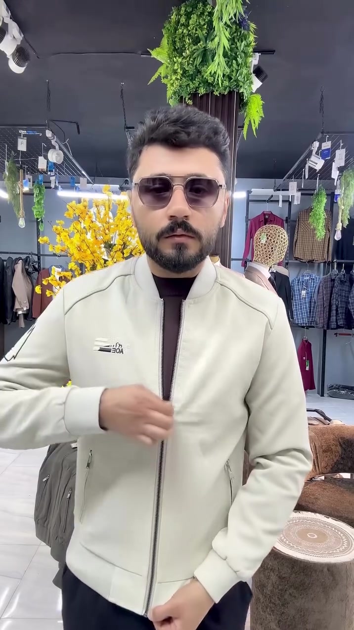 ملابس • للبيع