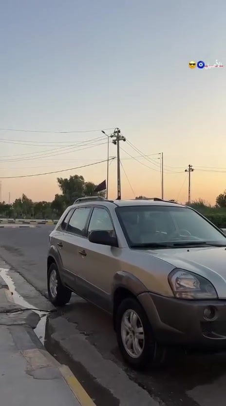 توسان 2008 مكفوله عدا صبغ شبرين بالباب سنويه لتسعه وعشرين السعر ١٠٣ وبي مجال تحويل او وكاله المكان العزيزيه رقم التلفون ***********
