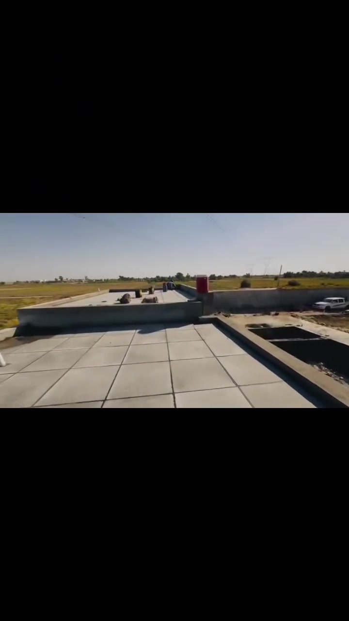 السلام عليكم ورحمة الله تبارك متواجد الدينه كادر متكامل العمال السطوح بكافت عوازلها وتطبيك الشتايكر وأعادة الماستك للستفسار الاتصال بلارقام التاليه ***********
***********
