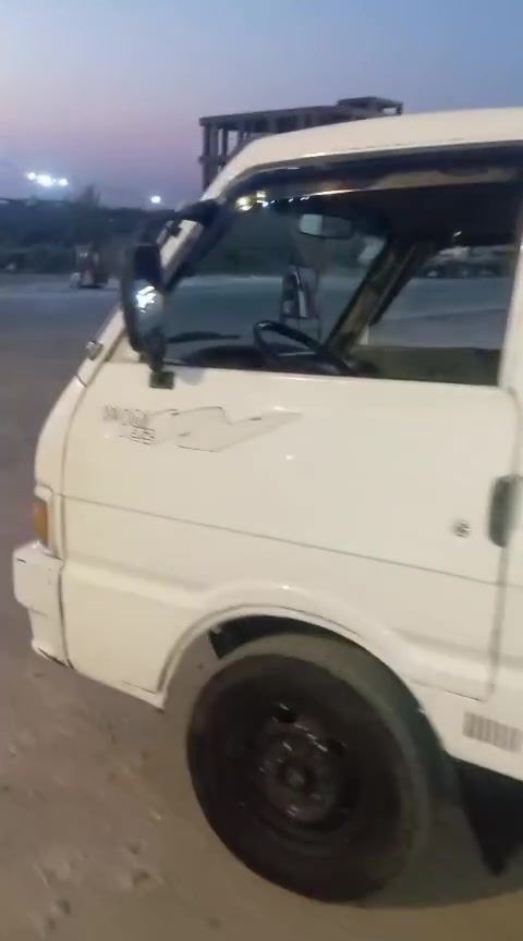 سلام عليكم كيه موديل 94 هزه جديده سنويه جديده لوحات انكليزي بسمي كير مكينه  شرط لا تنقيص ولا تبخير  ترايك وين يعجبك باتري وسلف  ودينمو جدد صارهن اقل لشهر حداديه كدام جدد كفاله من ضربه قويه شاصي عيب شرعي بسمي سياره سعر 53 وبيها مجال لشراي مكان ناصريه مركز هاتف ***********

