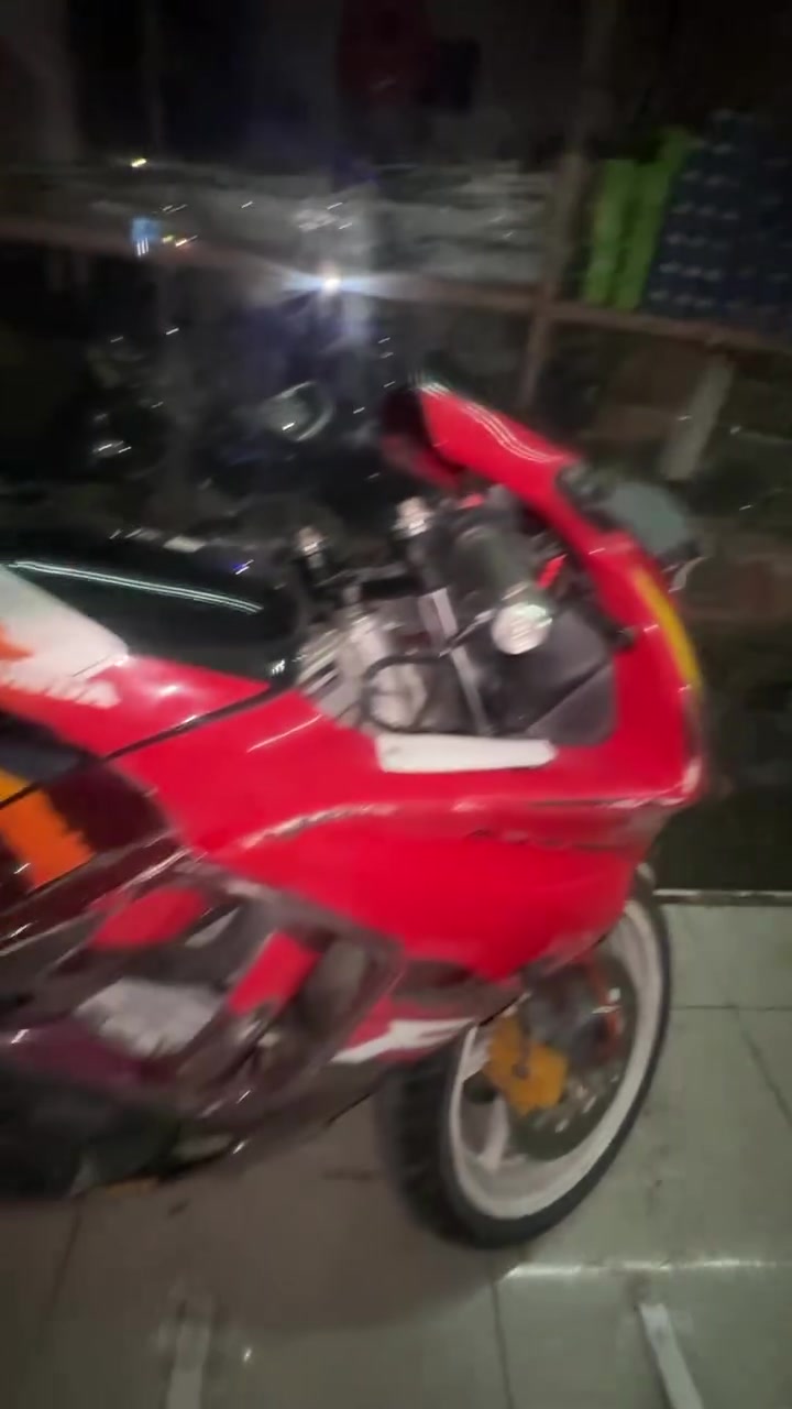 Honda f2 Cbr600

مەکینەی سەوتی تیایە باقی بە شەرت 

٥٠٠ هەزار ٥٠ فلس کەمی نییە 

لە سلێمانی 

*********** 

***********

کێ زوو بردی ماڵی ئەوەیە کەس نەڵێ بۆم دانێ لەگەڵ ڕێزم
