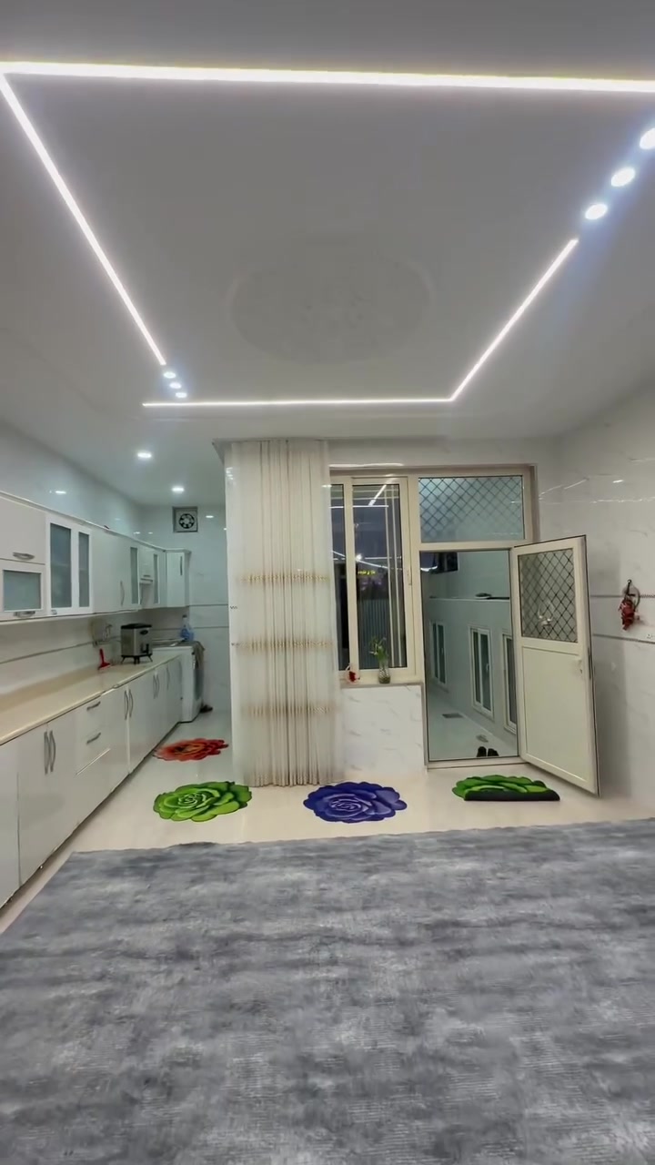 منزل للبیع فی اربیل_حی کاریزان
المساحە ١٠٠م طاپو مقابل حدیقە
بیت فول مواصفات اتجاە شروق
دخل شهری ٤٥٠ الف دینار
السعر// ٩ دفترو بها مجال
اتواصل واتساپ ***********
