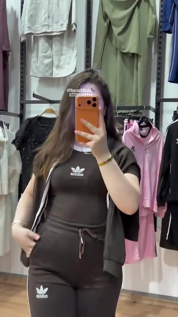 

نص مكتوب في الصور:
- @BayadModa ***********