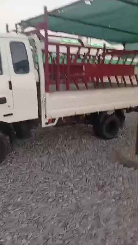 سلام عليكم،،،،كيا ام عيون موديل2000،،،،رقم صلاح الدين ،،،،مكينه/كير/اكسن/شاصي/حداديه/مكفولات،،،،كهربايات كله شغاله،،،، سياره جزه مانقصه برقي مصبوغه عام الجمالية،،،،سعرة70وبيه مجال رقم الهاتف *********** مكاني صلاح الدين تكريت
