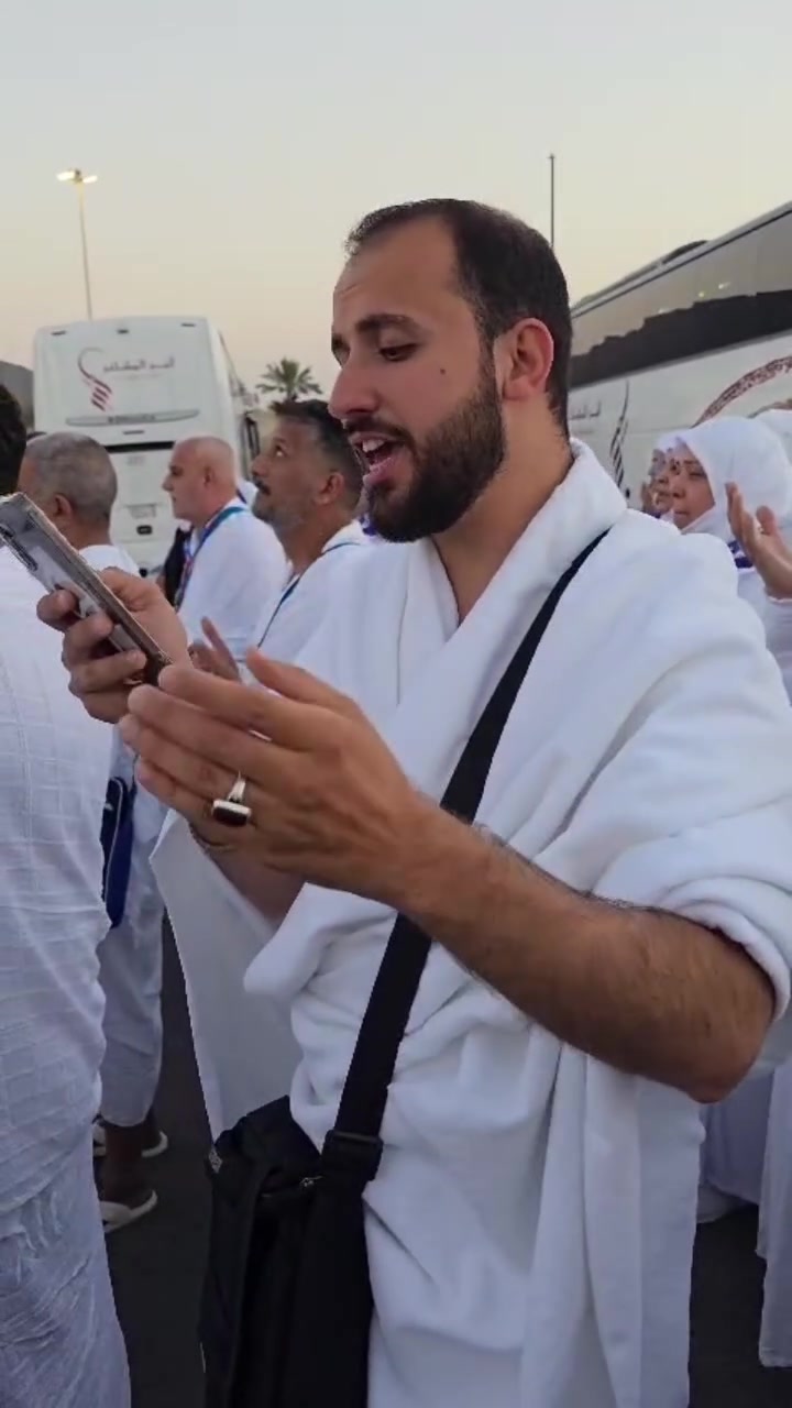 عِش طمأنينة العمرة وراحة البال مع شركة روعة المناسك! 🕊️ نأخذكم في رحلة روحانية متكاملة خلال شهرَي صفر وربيع بأرقى الخدمات."

​📅 مواعيد انطلاق رحلاتنا :​

2026/8/25: عمرة ربيع الأول

​2026/9/8: (عمرتان في رحلة واحدة) — ربيع الأول / ربيع الثاني

2026/9/21 : عمرة ربيع الثاني

​💰 التكلفة: مليون و 175 الف  دينار عراقي فقط (شاملة لكافة الخدمات).

​🌟 ماذا تشمل الرحلة؟

​تنقل مريح وسريع: النقل بـ قطار الحرمين السريع من المدينة إلى مكة ذهاب فقط مجاناً.

​راحة من باب بيتك: توفير النقل من مقر الشركة إلى المطار والعودة كذلك.

​إطعام كامل: 3 وجبات يومياً بوفيه مفتوح عراقي تحت إشرافنا طيلة أيام الرحلة.

​هدايا متكاملة: 3 حقائب لكل معتمر + إحرام رجالي/نسائي + سجادة صلاة + كتاب تعريفي لمناسك العمرة المفردة.

​رعاية وإرشاد: مرشد ومرشدة دينية مع كادر إداري خبير لخدمتكم طوال الرحلة.

​زيارات شاملة: برنامج مخصص لمزارات مكة المكرمة والمدينة المنورة.

​برامج روحانية متميزة: (عمرة نيابية - سفرة أم البنين عليها السلام - ختمة قرآنية مباركة).

رحلة ترفيهية الى جدة اختيارية 

​⚠️ ملاحظات مهمة للحجز:

​متطلبات الحجز: جواز سفر  + صورتين بخلفية بيضاء + المبلغ.

​الأعمار أقل من 18 سنة: الراغبون بالسفر مع الأم فقط يرجى إحضار وكالة سفر رسمية.

​📌 المقاعد محدودة جداً، سارع بالحجز الآن!

​📍 العنوان: بغداد – الحرية – الدولعي (شارع الغاز)

📞 للحجز والاستفسار: 
*********** 
 ***********
