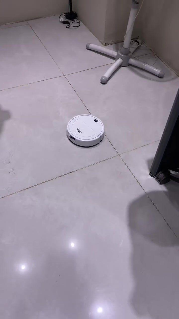 ارخص سعر بسوك فقط 25وتوصيل مجاني للطلب***********
مكنسة روبوت ذكية Sweeping Robot تساعدك تحافظ على نظافة البيت بشكل أسهل وبدون تعب.

. تنظيف تلقائي للأرضيات

. قوة شفط محسّنة لالتقاط الغبار والأوساخ

. تعمل بشكل مستقل وتتحرك على الأرض للتنظيف

. بطارية قابلة للشحن للاستخدام المتكرر

. تصميم دائري ومدمج يساعدها على الوصول للمساحات المختلفة

. مزودة بفرش جانبية للمساعدة بجمع الغبار من الحواف

. تشغيل سهل بضغطة زر START

. مناسبة للتنظيف اليومي للمنزل
