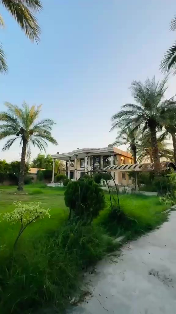 نص دونم • ٦٠٠م • ٥ غرف