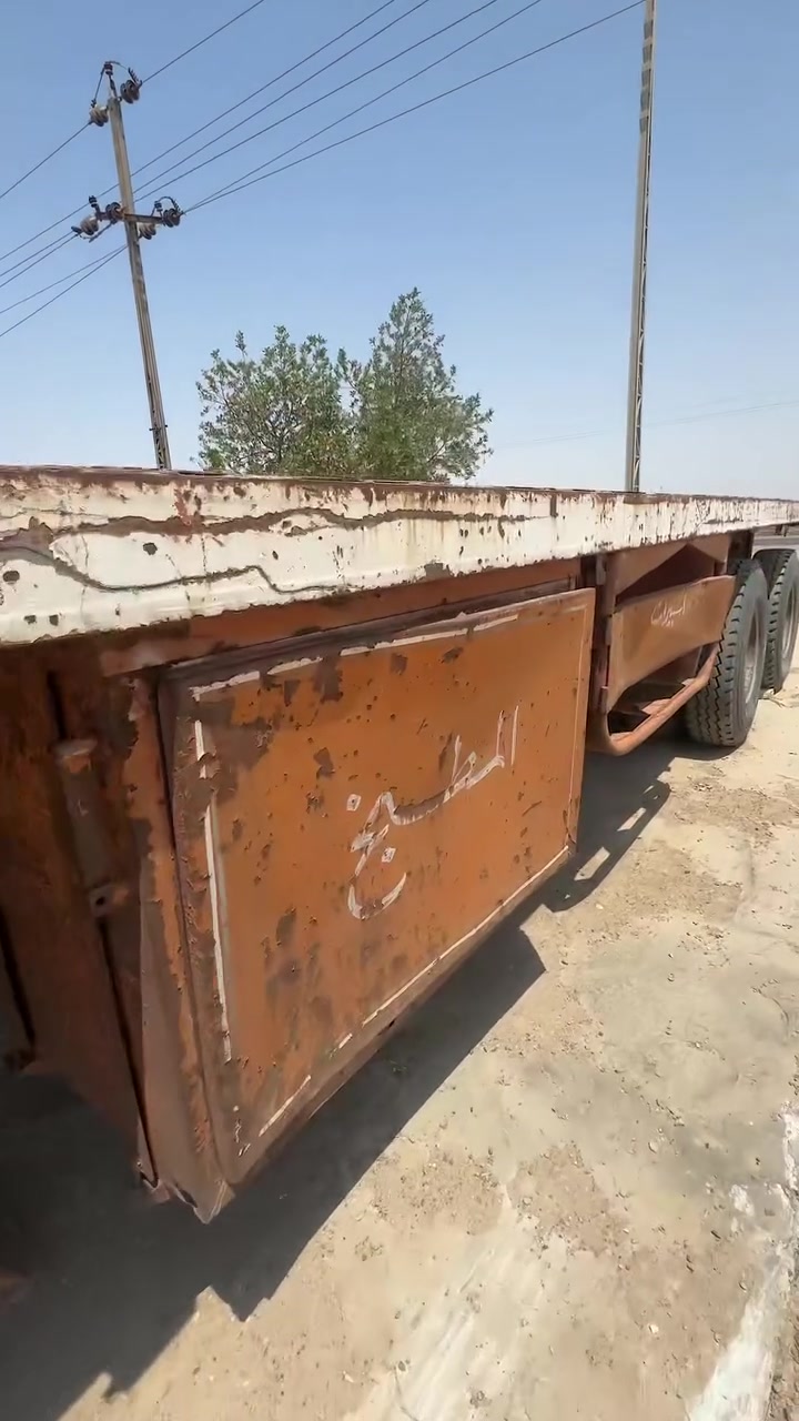 السلام عليكم عربانه مزوج دنكيرين تخم تاير كلشي موضح بالفيديو  وسعرها مناسب جدا فقط شراي يتصل يرحم والديكم ***********
