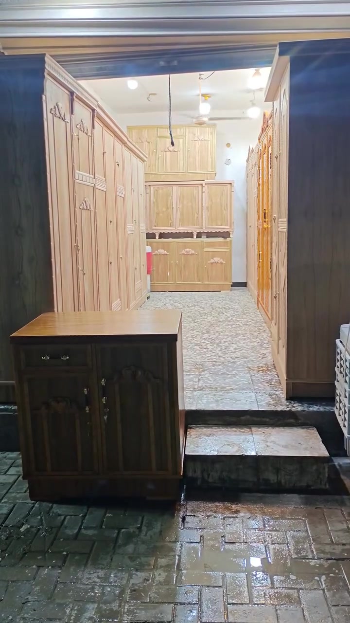 متوفرات في معمل ومعرض ابو ياسر ***********
العنوان / حي البسلتين شارع الشيخ منهل مقابيل محطه تويوتا لغسيل السيارت رقم المعرض 0776326387
