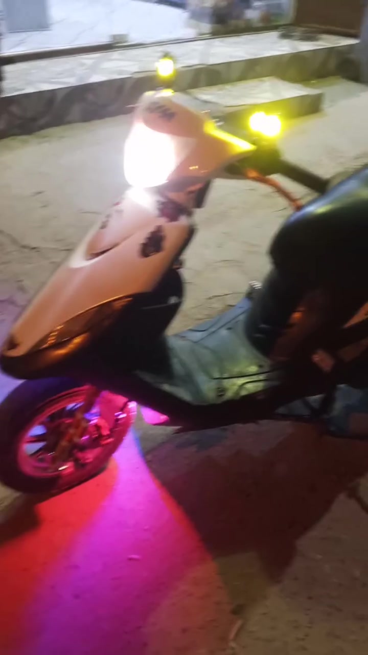 ماكس عدله مزوده 700 وبيها مجال شي قليل مامفتوح ***********
