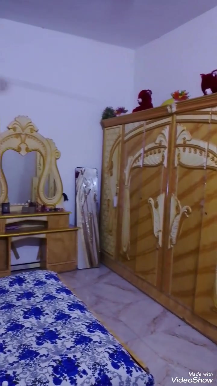 غرفة نوم • مستعملة • بها أضرار
