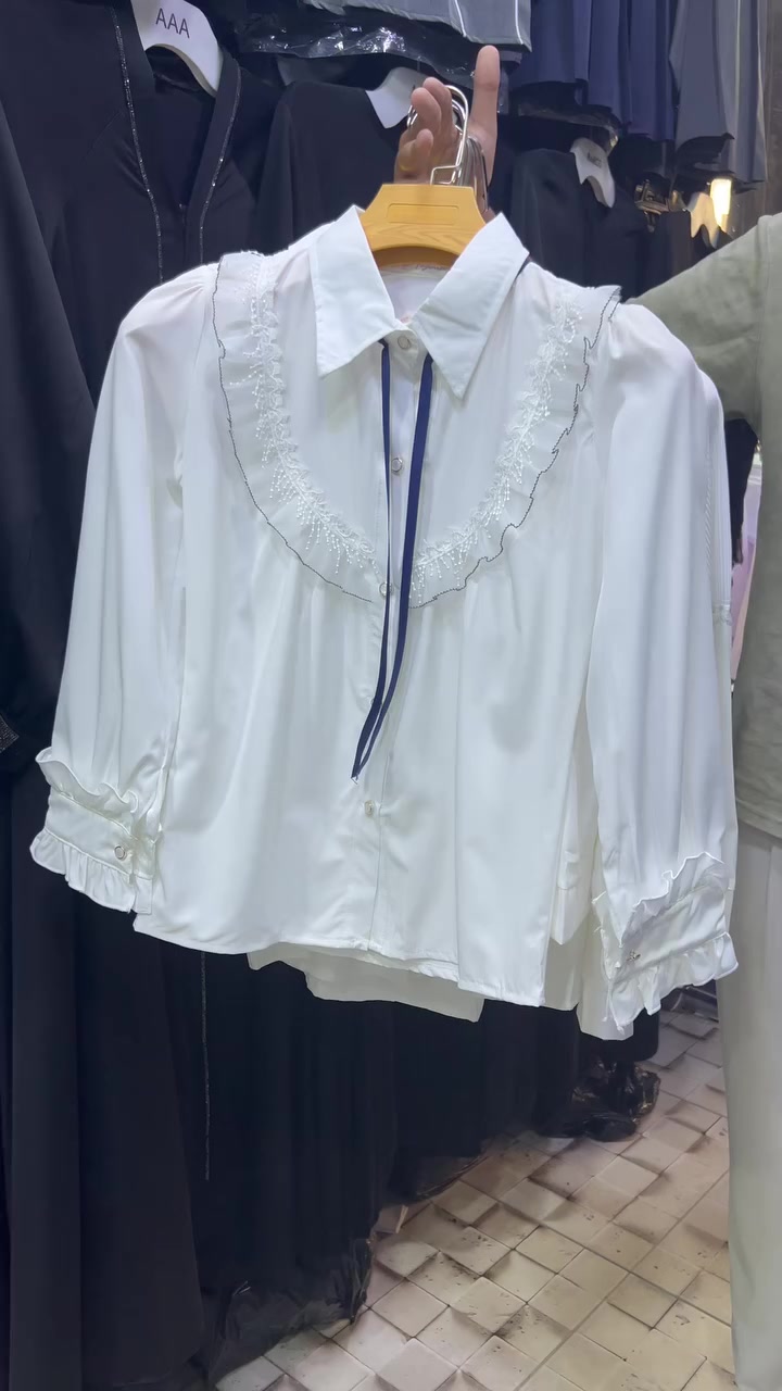 قميص بناتي  ب ٧ الف نعم ب ٧ الف فقط جيسيكا درجة أولى يلبس من اول ابتدائي لحد ثالث متوسط 
أزياء كراميش للاطفال ديوانية الحمزة الشرقي شارع الهوى قرب شركة النرجس مقابل زوم العدسة للتواصل واتساب 
***********
