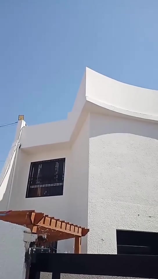 السلام عليكم لدينا كادر اصباغ داخل وخارج المنزل بنتلايت عم نشتغل بويا(⁠^⁠^⁠)⁩ شبابيك، وابواب ،شغل درجه اولى واسعار مناسبه الله يرزق الجميع استفسار على رقم الهاتف ***********
