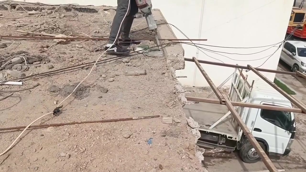 *********** 📞سلام عليكم  /  يوجد كادر عمل جاهز /  تصعيد مواد /  تنضيف بيوت /  تفليش /  تكشيط /  دفن نهري /  شقلنه ليل ونهار /  ومعداتنه جاهزه  ومالك دخل بكلشي تأخذ شقل جاهز مني سلمني شقل وتأخذ شقل جاهز / ماعليك بس تصال على رقم /// ***********  وسياره تجيك للبيت // وموجود واتساب
