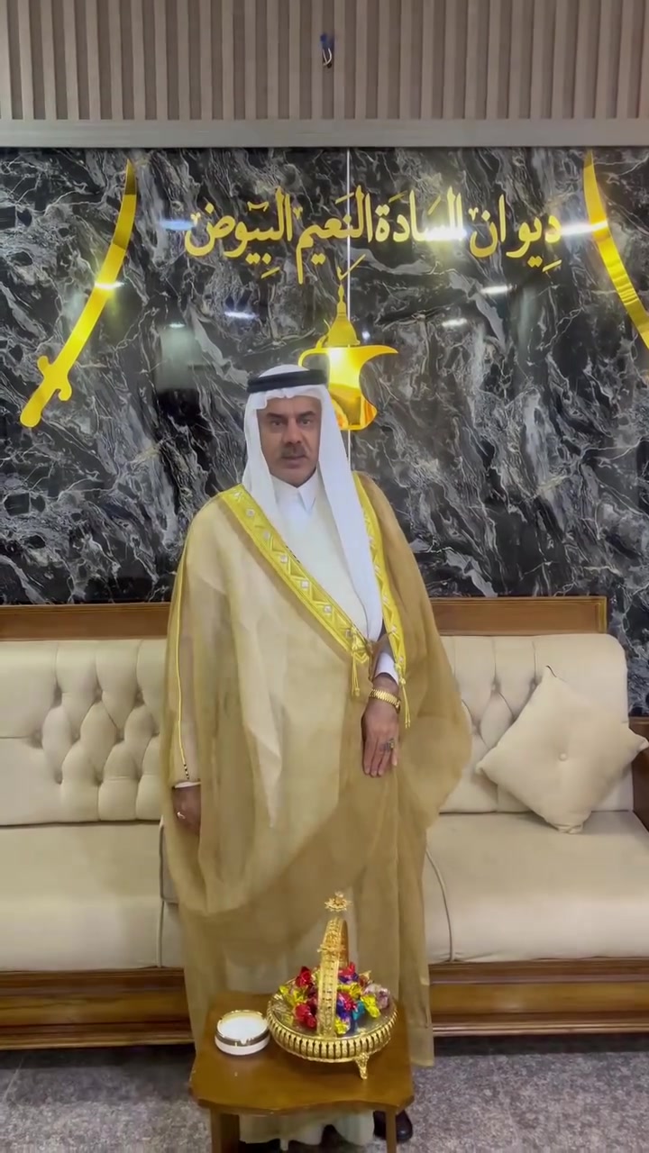 على بركه الله نعلن عن عمره ربيع الاول برا باصات حديثه مع كافه الخدمات هدايه حقيبه وإحرام رجالي ونسائي وربطه عنق النساء مع باج تعريفي كافه المزارت مكه والمدينه طعام درجه اولى بوفيه وليس توزيع البوفيه الدرجه اولى كل شخص ٢٠٠ الف راقي جدا مع كافه الخدمات كل هذا الخدمات والسكن طبعا الك قريب شارع اجياد دخول من خلف برج ساعه باب الملك عبدالعزيز  الحرم مباشر المدينه شارع السلام مركزيه ايضا المبيت مزرعه مدينه حائل كل هذا الخدمات علينا بسعر ٧٥٠ الف دينار عراقي سارع تسليم جوازك وصوره ورقم هاتف *********** وتساب *********** المدائن مقابل مركز شباب دار السيد عزالدين النعيمي على النهر مباشر السفر يوم ٩/١بدايه الشهر التاسع ٧٥٠ الف كلشي علينا راقي جدا
