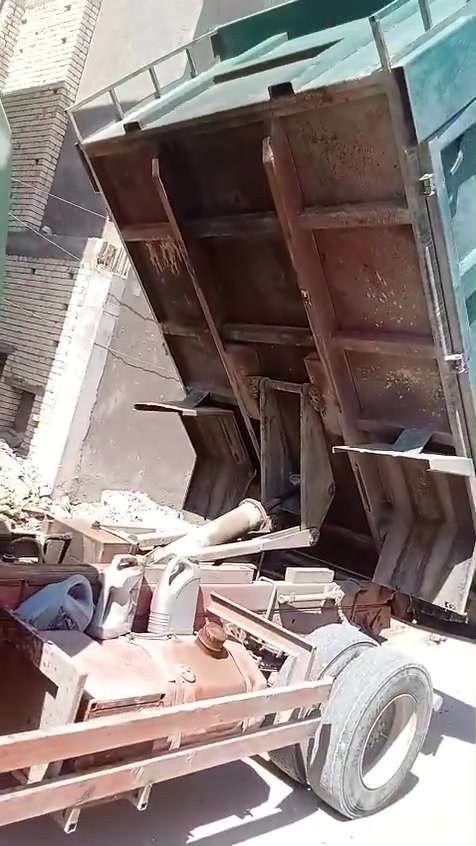 هينو. طيره قلاب سياره. جاهزه للعمل شاصي بي باج. ملوي. ومرجع. ع البارد. بدي حداديه جديده. قماره. شويه.عوزها ترتيب سنويه صار. شهر منتهيه تقريبا مكينه. بيها. تبخير. سياره. ب.اسمي. تحويل. ثاني.يوم 
مع. ذكر الملاحضات. ابيع. كوم. حديد 
وتحويل اي وقت اتريد 
 سعرها. 45$
***********

