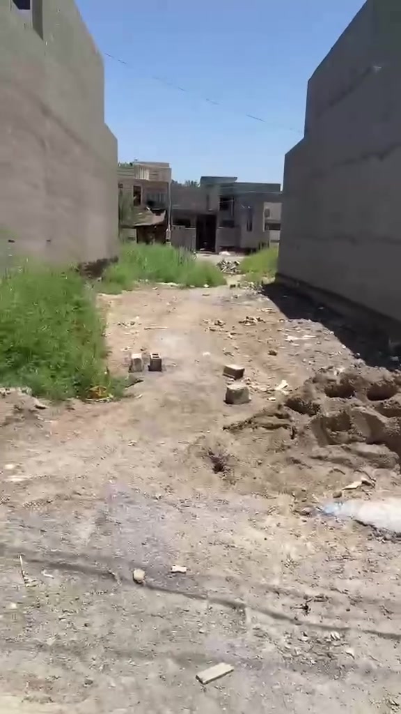 قطعة للبيع، بعقوبة /دور الزراعةالاولى كاع مزبان /  مساحة ١٥٠ متر، الفرع الرئيسي  خدمات كاملة للاستفسار على الرقم ***********
