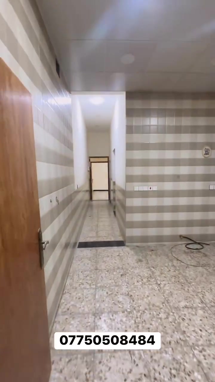 🔴شقة ارضية ايجار 700 الف قفل قرب جامع نجمة 

***********
