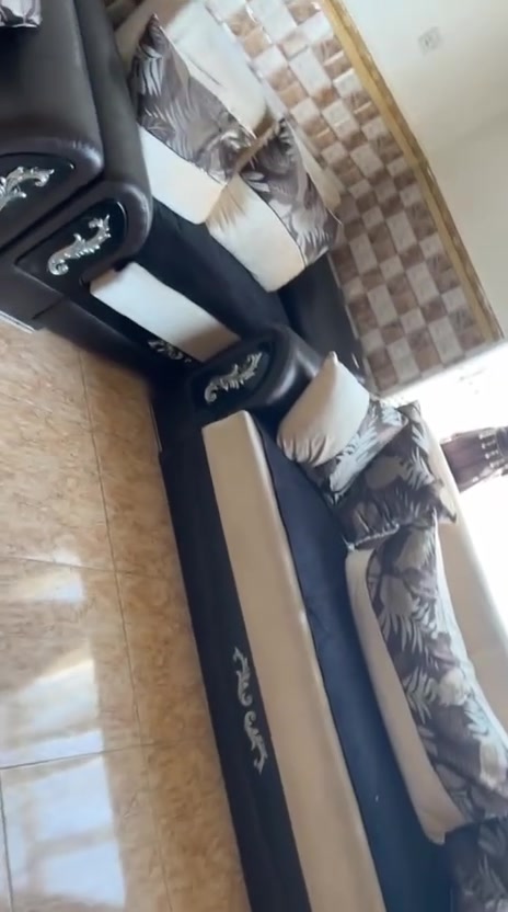 بو فروتن للبيع ***********
