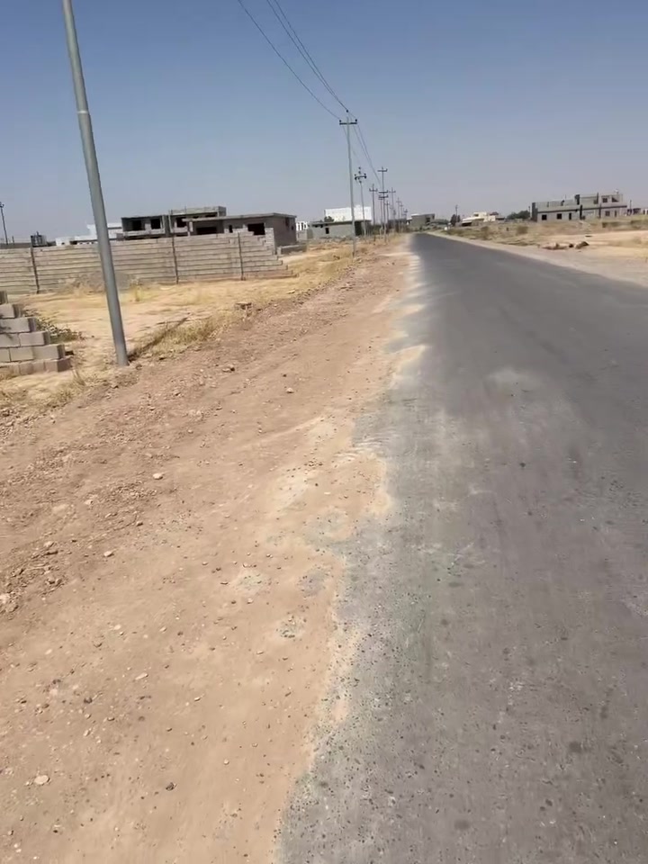 🏡 للبيع قطعة أرض مميزة
📐 المساحة: 1000 متر مربع
💧 الخدمات متوفرة:
⚡ كهرباء
🚰 بوريين ماء
🛣️ شارع مبلط

📍 موقع مناسب للاستثمار والسكن

📞 للاستفسار والتواصل:
***********

✨ فرصة مميزة — سارع بالحجز!
