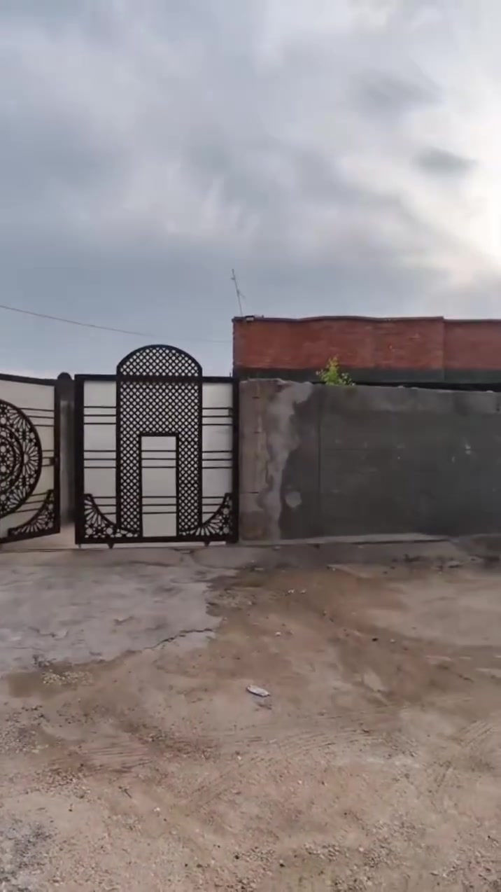 بيت 370م سند 25 قرار اومدوار اسهم للبيع فقط فقط السعر ٨٠ مليون مجال جداا قليل
عنوان كربلاء الحر طريق جماليه 

بي ٣ غرف وصالة واستقبال ومطبخ

عنوان مكتب كربلاء طريق الحر مقابل اسواق مائده مكتب مجاز

***********
