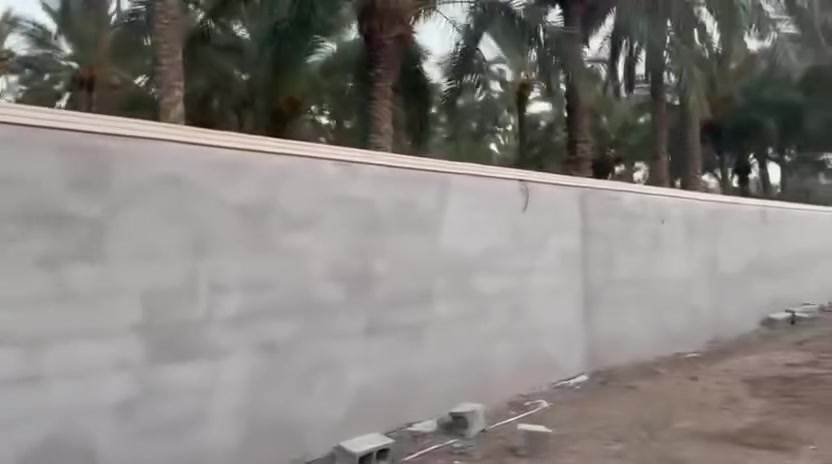 بستان 4 دوانم للبيع طابو زراعي 
في منطقة الحويش تبعد عن الراشديه بحدود 10 دقايق 
متوفر فيها جميع الخدمات 
للاستفسار ***********
