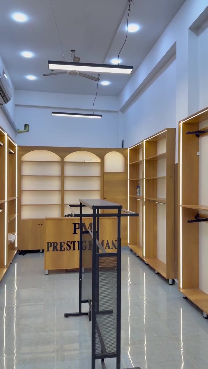 السلام وعليكم
ديكور لبيع حديث تصميم تركي عصري مميز مع انارة داخليه للديكور تصميم مميز وبسعر جدا مناسب 

العنوان /ديالئ /خان بني سعد /عمارة حيدر البياتي 
لاستفسار /***********
