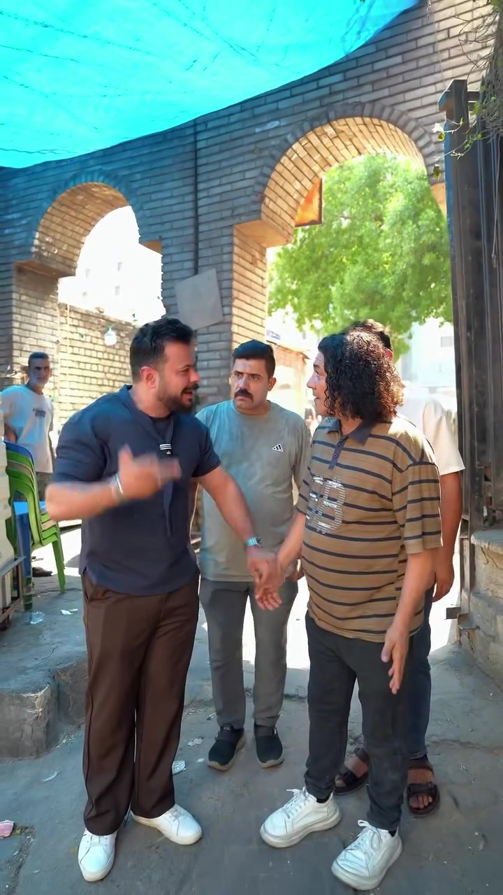 ام شوقي لحد يقصر وياها تبيع نفر تمن ومرك ب 1500 وصاحبت ايجار ومسؤليه 
العنوان سوق الغزل قرب جامع الخلفاء
