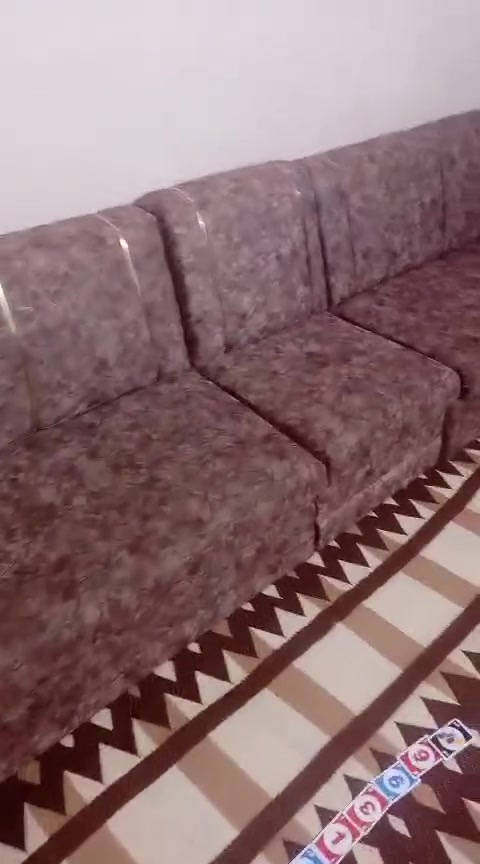 اسلام عليكم   عندي غراض للبيع
الكمفيره الجبيره الله شاهد جديده كلش سعرهه 250 
والتخم نضيف والله  سعره 175
والكمفيره الزغيره 70
واتساب *********** مكاني الحسينيه
وعندي بلازمه جديده حجم 50فول مواصفات السعر 350
