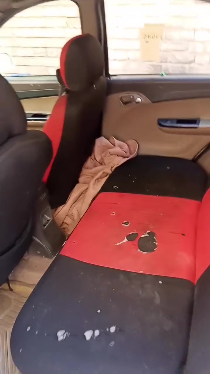 ليفان ٥٢٠ موديل ٢٠١٢ باسمي مكاني الشعلة رايد ب٢٥ السيارة شغالة تبريد شغالة المحرك بي تبخير للاستفسار ***********
