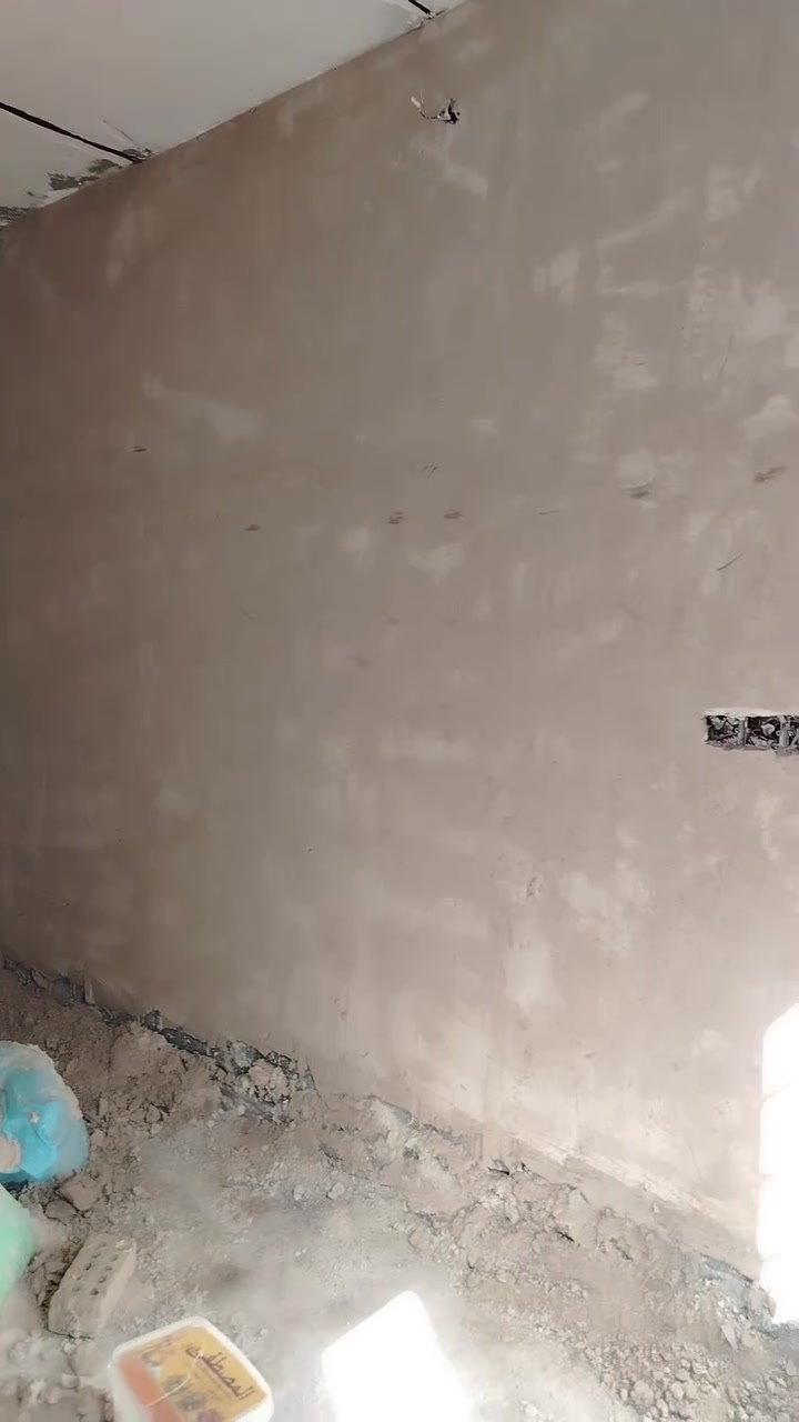 السلام عليكم كادر خلفات جص وبورك شغل درجة اولا عل فحص شغل كلة مصاطر وكبان المتر 5 الف ***********
