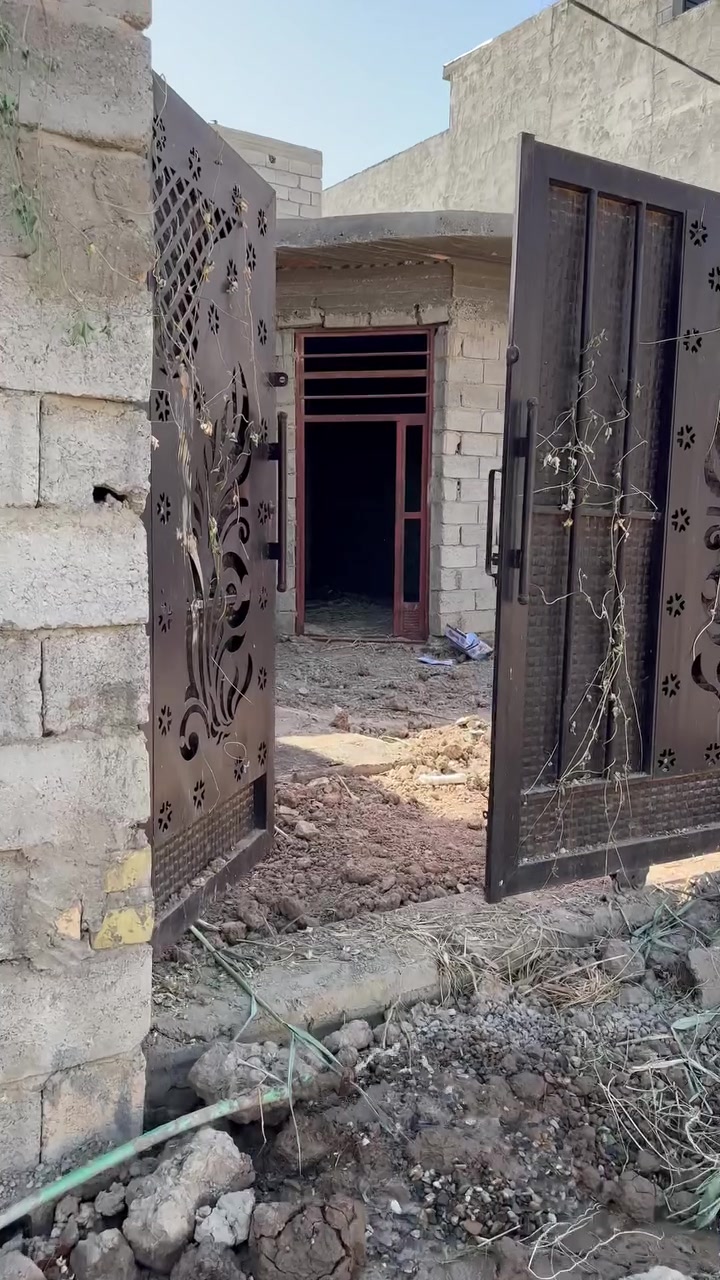بيت طابقين • ٢٥٠م • طابو
