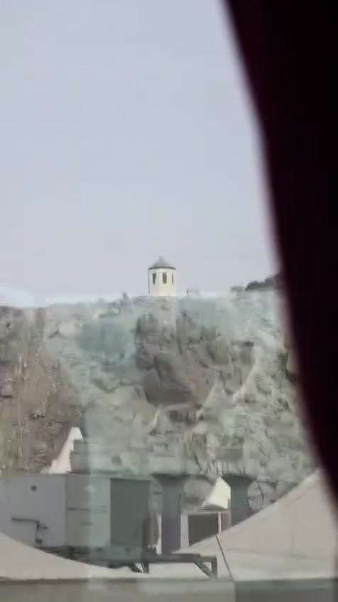 � لا تؤجل زيارةً قد تكون سببًا في تبدّل حياتك…

هناك دعواتٌ لا تُرد، ودموعٌ لا تُنسى، وسكينةٌ لا تُشبهها سكينة… كلها تنتظرك في رحاب بيت الله الحرام.
يعلن الحاج عبدالرحمن القوزي عن 
رحلتنا القادمة إلى الديار المقدسة بتاريخ9/10 فرصةٌ لكل من اشتاق إلى مكة، ولكل من أراد أن يفتح صفحةً جديدةً مع الله، ويعود بقلبٍ أخف، وروحٍ أقرب.

✨ برنامجٌ مميز
🏨 سكنٌ قريب من الحرمين
🚌 تنظيمٌ وخدمةٌ متواصلة طوال الرحلة
🔸برفقة الحاج حسان ابو محمد والحاج كامل ابومصطفى

المقاعد محدودة، والحجز مستمر حتى اكتمال العدد.

📞 للحجز والاستفسار:
الحاج عكاب القوزي
‏‪***********‬‏
الحاج عبدالرحمن القوزي 
***********
ووكيلنا في العبيدي
ابو انمار
‏‪***********‬‏
وكلينا في راوة 
الحاج غفار ابو اشرف
‏‪***********‬
وكيلنا في عنه الحاج فاروق العاني
‏‪***********‬‏
ووكيلنا في البغدادي عمر عباس 
‏‪***********‬‏
ووكيلنا في اربيل 
الحاج احمد محمد الراوي 
‏‪***********‬‏.  

اللهم اجعلها رحلةً مباركة، واكتب لكل مشتاقٍ نصيبًا من زيارة بيتك الحرام، ولا تحرم أحدًا من لذة الوقوف بين يديك
متابعين @
