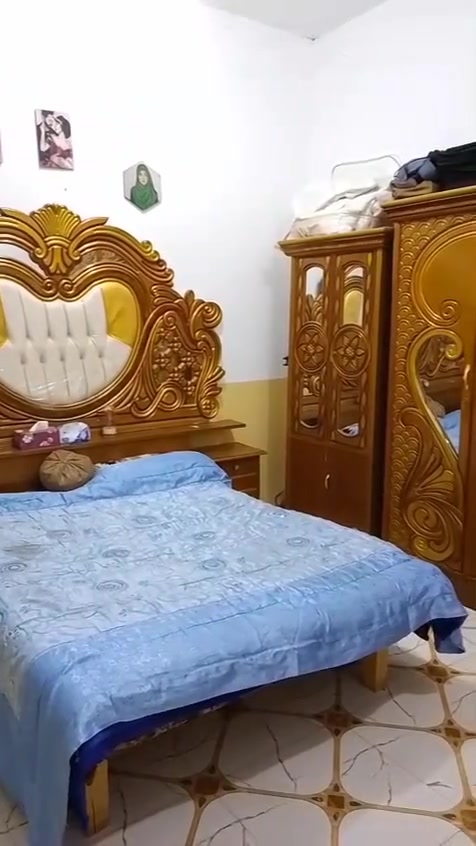 غرفة جديدة • مستعجل • المجر الكبير