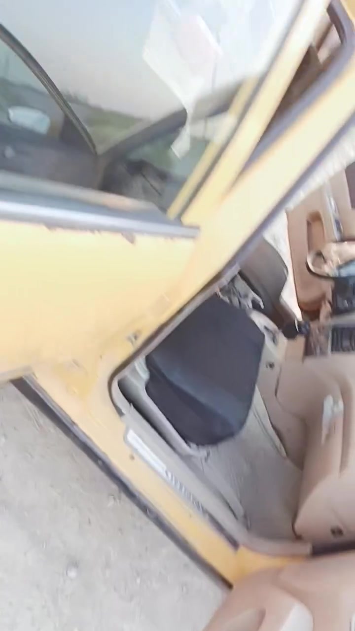 سلام عليكم سيار شيري ايفايف اتماتيك ٢٠١١رقم انكليزي بغداد سنوية له ٢٠٢٨ تحويل ثانييوم تبريد شغل محرك جديد كير خير من الله صدر جديد تخم تايرت جديد سعر٣٠/وبيهمجال  سيار خير من /***********/***********/مكاني بغداد التاجي عله طريق سبع لبور قرية علي الحمد
