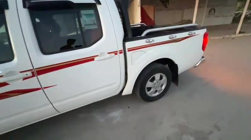 نيفارة 2009رقم بغداد باسمي كير محرك وحداديه جديده وتخم تاير المكان بابل الهاشميه حادث خلفي بالدعاميه فقط بدون تبديل التبريد واكف كارت الدرجات يعني شغال السعر 105وبيها. مجال