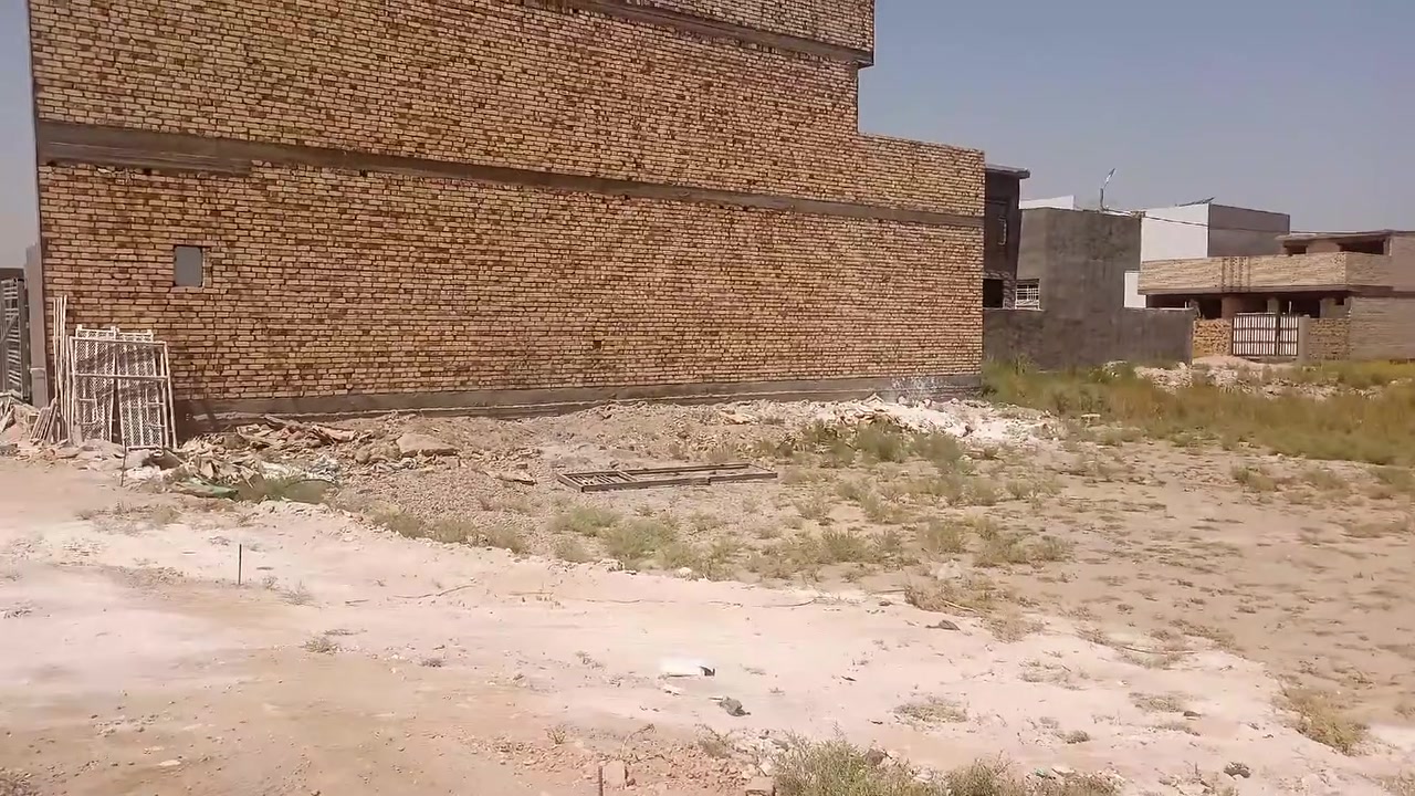 قطعه ارض للبيع طابو زراعي سند 25 مساحة 100 موقع تقاطع العلوية شريفه مجمع الامير السكني تتوفر كل الخدمات للاستفسار ***********
