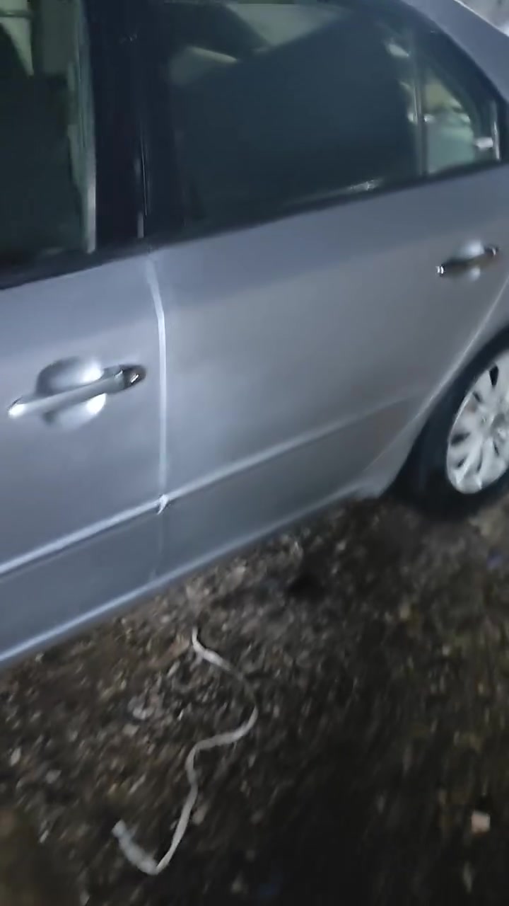 سلام عليكم سوناته٢٠٠٧  بيه قطع صبق بس اني بيع حزام تبريد ثلج تايرات جديد حداديه جديده سعر 92 محرك سته سلندر ***********   بغداد حي تونس
