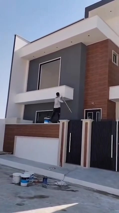 بيت للبيع في جمعية الماء الأولى المساحة ١٢٠متر الواجهة ١٠متر
