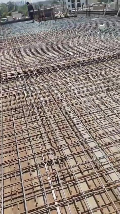 يوجد لدينا كادر حدادين تسليم مهندس ناخذ بطن وقطعي رقم الهاتف *********** ابو
