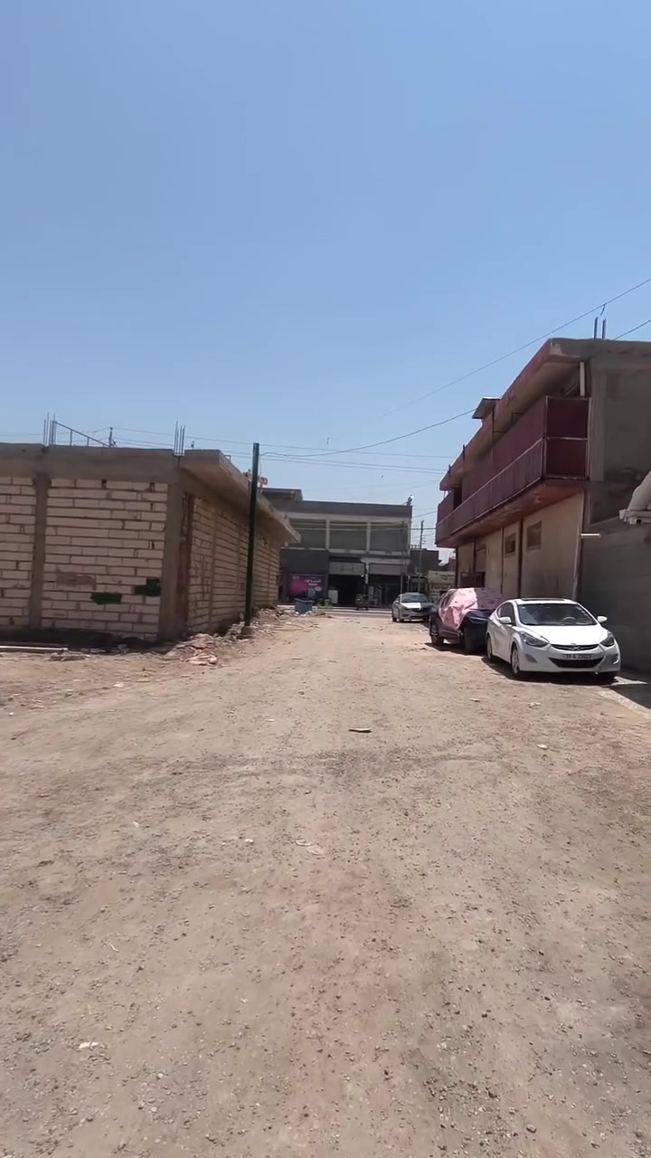قطعه طابو صرف مساحتها ٢٠٠ متر ثالث قطعه عن الشارع العام مكانها طويريج أم الهوى الجديده قرب سكلة عون السعر خاص ***********
