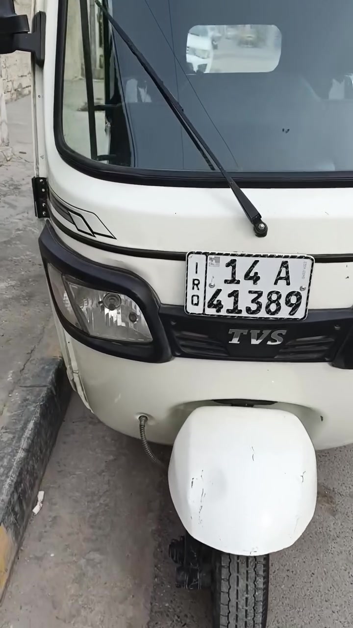 تكتك موديل ٢٢طالعه من شركه بل ٢٤ شهر ٨ رقم بصره بسم الشركه مكفول اكسل ومحرك بلك مابدل بيه ضربه بل جاملغ ومعمره تكتك كشره كلش حلو  السعر ٨مليون وربع المكان بغداد الحريه للاستفسار ‏‪***********‬‏
