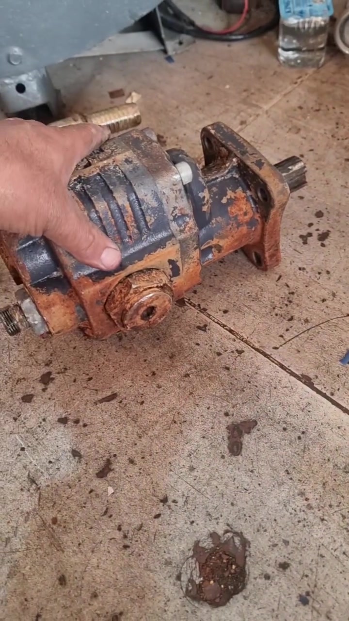 بم هيدروليك للبيع
