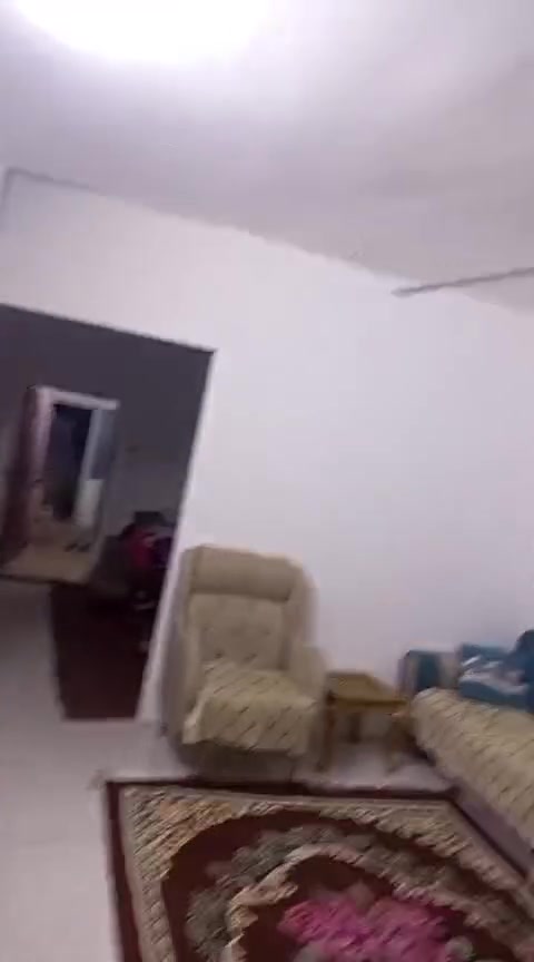 اسلام عليكم
يتوفر بيت بل مشتل النفط زقاق ٣٠ للبيع 
المساحه ٨٠ متر 
البناء قطع من بيت 
طابقين معزولات عن بعض 
يصلح للاستثمار 
السعر ١٥٠ 
للتواصل من صاحب الدار مباشر ***********
