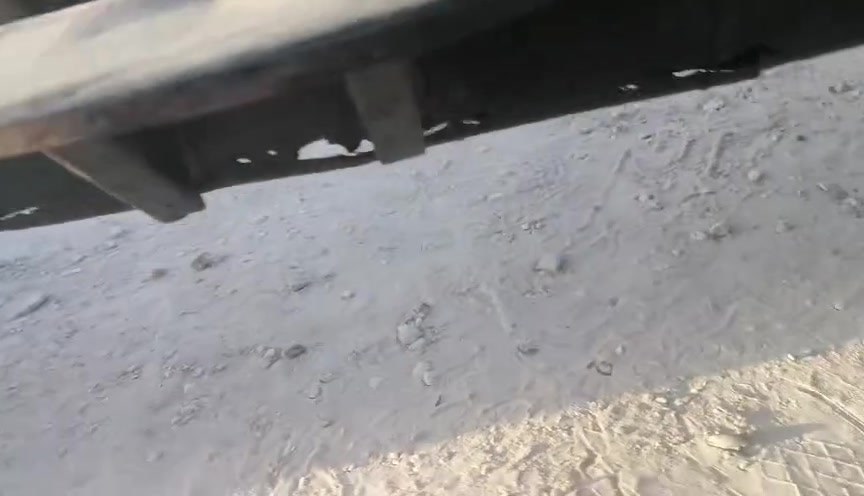 هاي العلويه 😂 للبيع والسعر بل خاص بيه خياس بل شاصي جه واحده كلك
