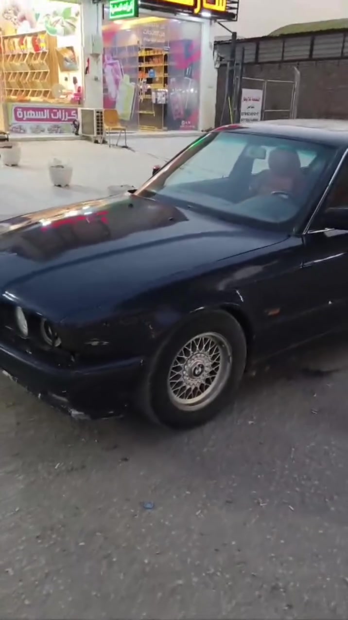 BMW 520 مسكر فانوس موديل 1990 كير اوتماتيك للبيع باسمي رقم تواصل وبي واتساب ***********
سعر ٣٥
