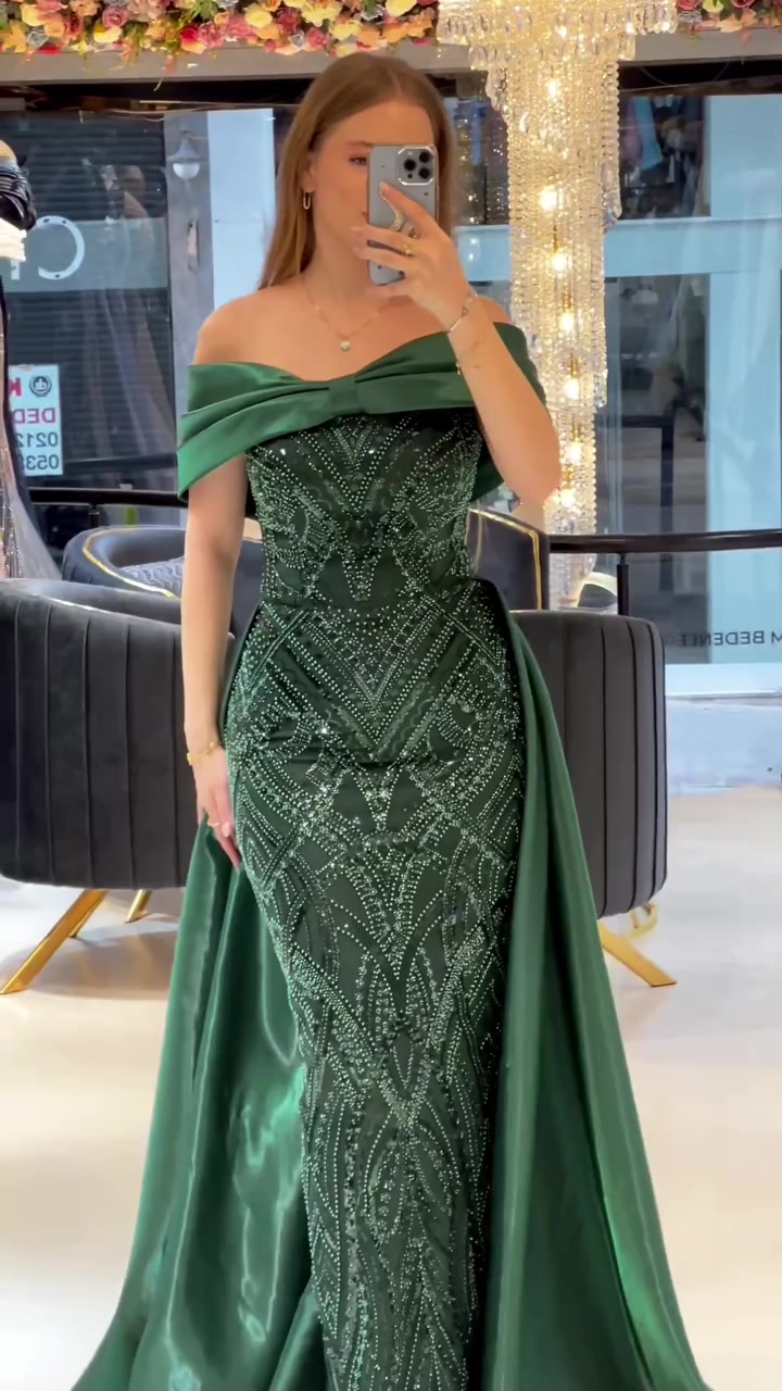 عرائس بيروت - BRIDES BEIRUT 🤍

 💚  تألقي معنا 💚

تصميم جديد من عرائس بيروت نقدمه لزبائننا الكرام 👑
للحجز او الاستفسار 
مراسلة الصفحة ، او الاتصال على 
***********

الموصل - وسط سوق النبي يونس الفرع المقابل لعماره الفردوس - مجمع الاماني للاعراس - عرائس بيروت ♥️
#فستان #سوق #زفاف #مناسبات #عروسک
