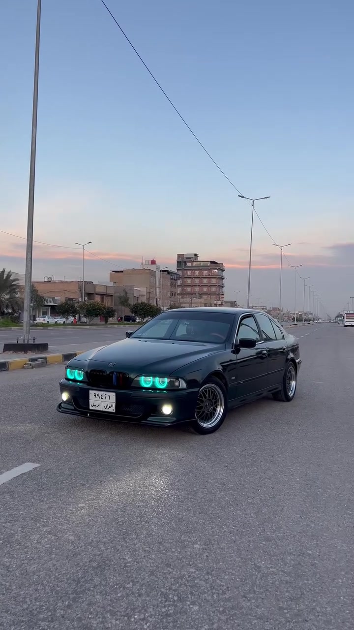 صقر e39 السياره داخل وخارج كله m اصلي
منضومة ماء جديد هيه والجوينات والدبه 

منضومه تبريد ستوني مسويه جديد

شرط ترايك من البصره للموصل 

داخل مميز السياره موديل 2000 اصل 

لون مميز ويل bbs اصلي وكاله ماخده

شاشه جبيره كلش كار بلي وصوت سماعات عالي  

تخم تاير جديد اصلي 

باتر امرون اصلي 

منضومة زنوه كامله 

لدات سوارات متغير الالون بالتلفون 

كشنات كهرباء 

فتحت سقف كير ومكينه وأكسل كله شرط 

وبعد بيه هواي سوالف بدون ضربه صبغ عام اثر جراد وعندي صور قبل الصبغ

السعر 96 وبيه مجال للشراي 
للاستفسار ***********

مكاني نجف
