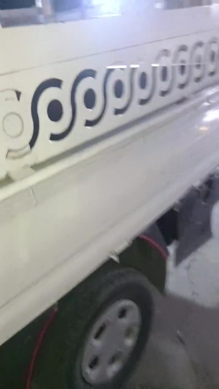السلام عليكم كيا حمل 2700 سياره مقفوله كفاله عامه من ضربه من الصبح كل شيء مقفوله ام شاصي دق اشعار سياره تبريده شغال كل شغال لا بيها صرف لا بيها تبخير كل شيء ما بيها سياره مقفوله رقمها ديالى العنوان استفسار*********** مراوش المشكل
